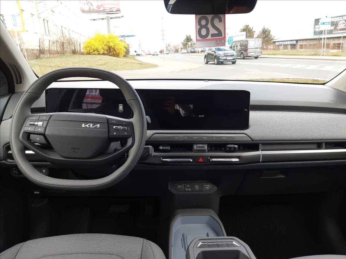 KIA EV3 SUV / Terénní 0,0 150 kw