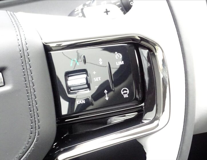 Land Rover Range Rover Velar SUV / Terénní 2,0 l 150 kw