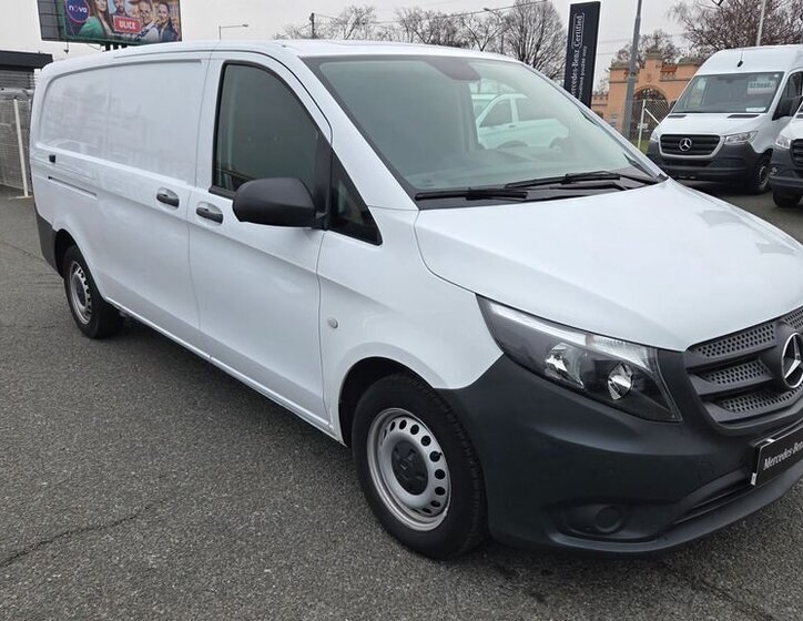 Mercedes-Benz Vito 8