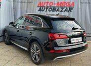 Audi Q5 8
