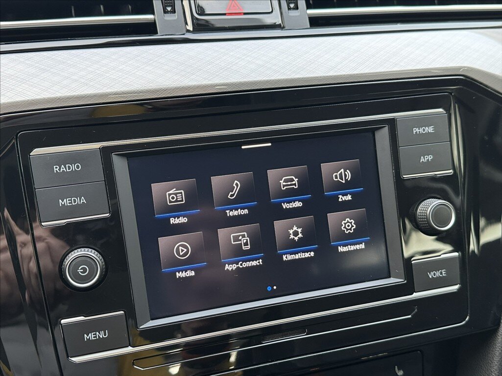 Volkswagen Passat Kombi 1,5 l 110 kw