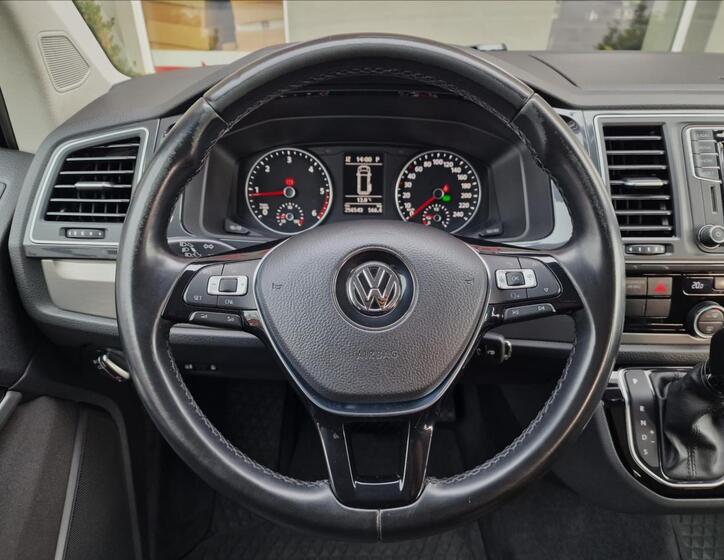 Volkswagen Multivan 22