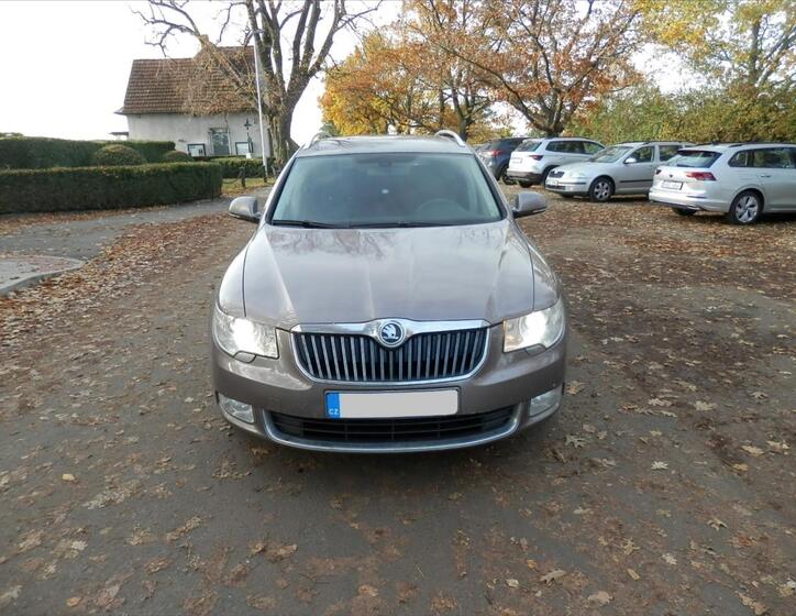 Škoda Superb 3