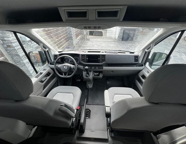 Volkswagen Crafter 6