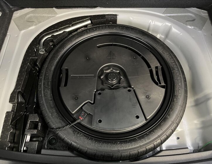 Škoda Karoq SUV / Terénní 1,5 l 110 kw