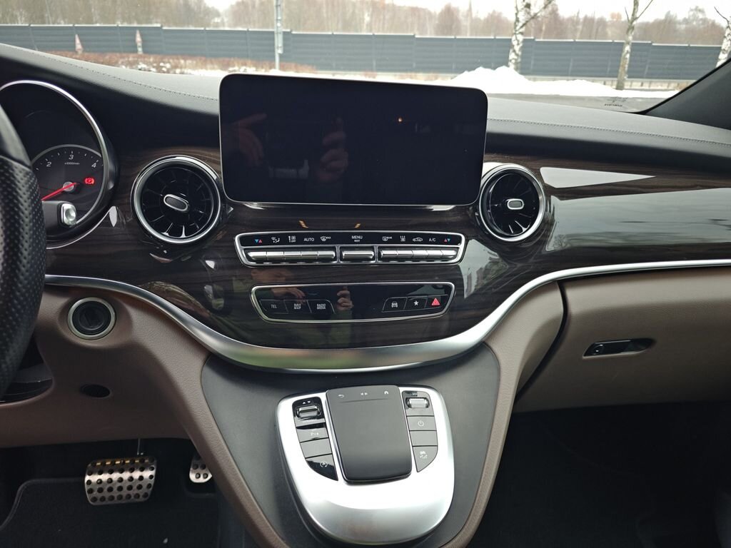 Mercedes-Benz Třídy V VAN-Minibus 2,0 l 174 kw