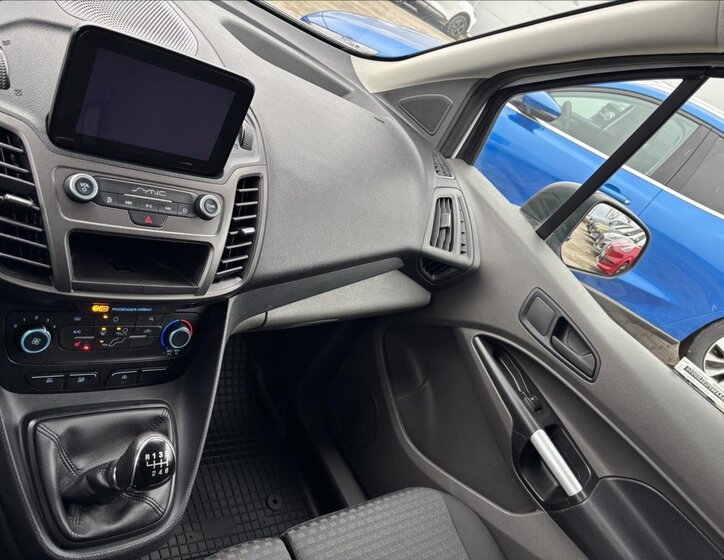 Ford Transit Connect 27