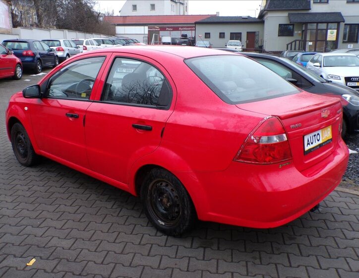 Chevrolet Aveo Sedan 1,2 l 53 kw
