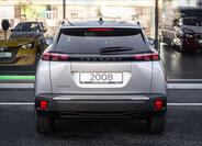 Peugeot 2008 5