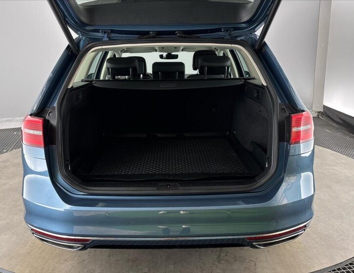 Volkswagen Passat Kombi 2,0 l 110 kw