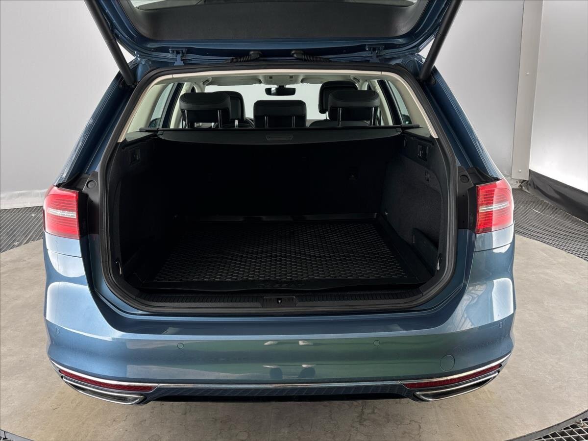 Volkswagen Passat Kombi 2,0 l 110 kw