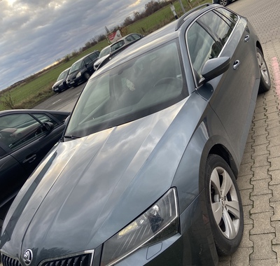 Škoda Superb 2