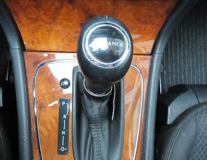 Mercedes-Benz Třídy E 18