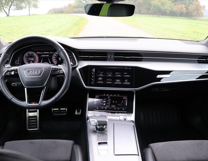 Audi A7 40