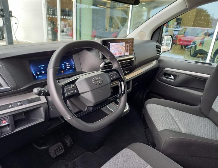 Toyota ProAce Verso 7