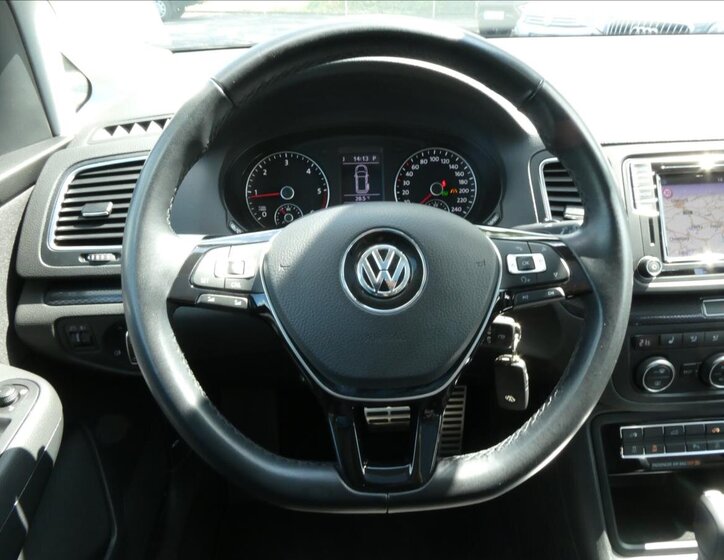 Volkswagen Sharan 33