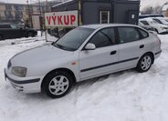 Hyundai Elantra Sedan 1,6 l 77 kw