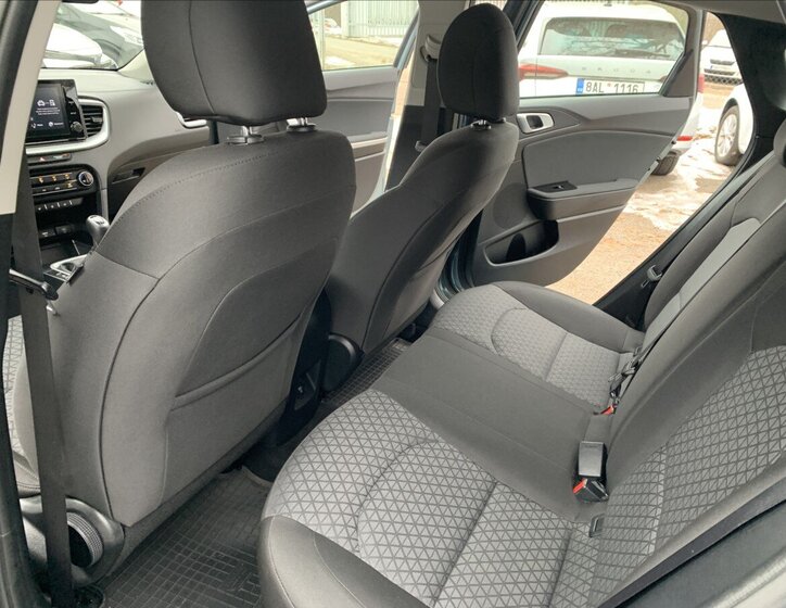 KIA Ceed Hatchback 998,0 73 kw