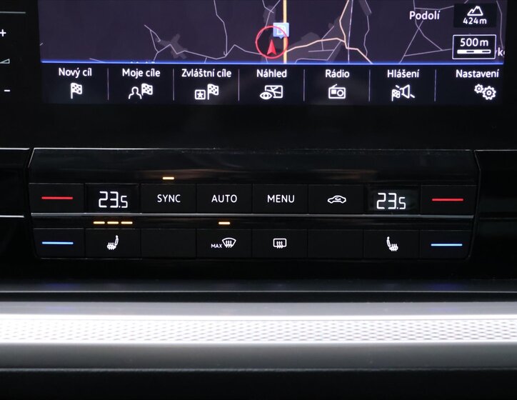 Volkswagen Touareg SUV / Terénní 3,0 l 170 kw