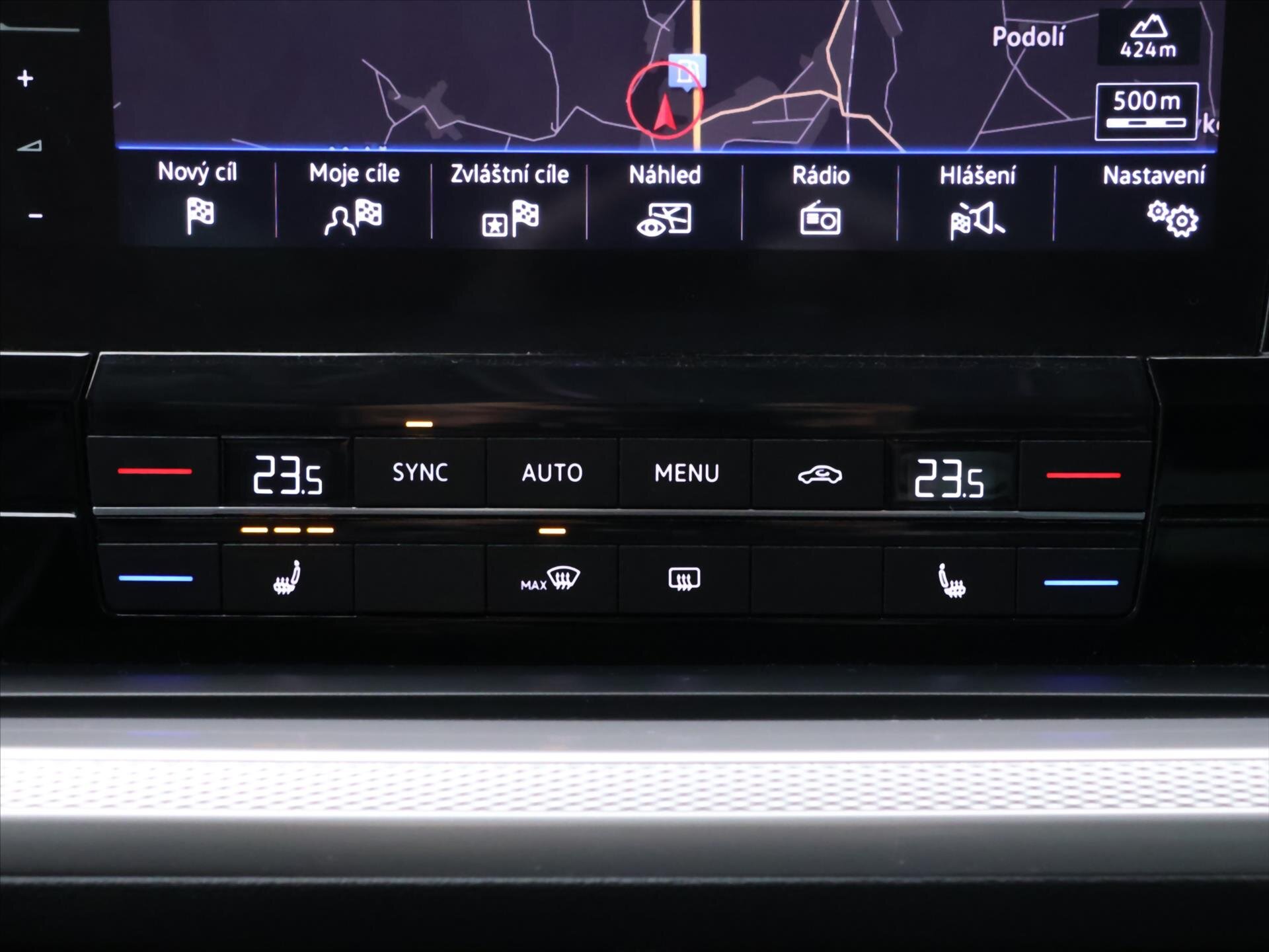 Volkswagen Touareg SUV / Terénní 3,0 l 170 kw