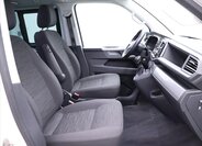 Volkswagen Multivan 14