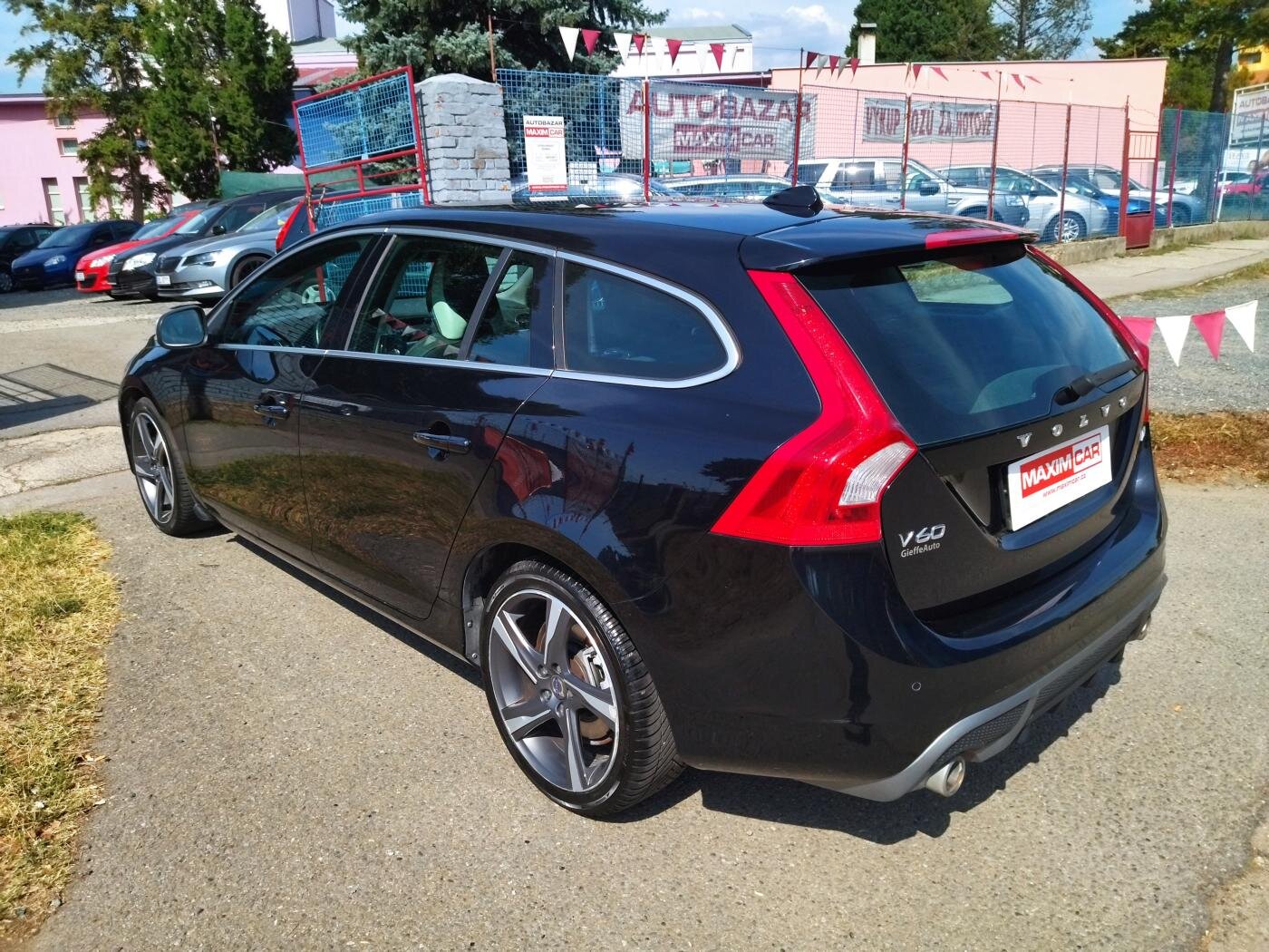 Volvo V60 Kombi 2,0 l 120 kw