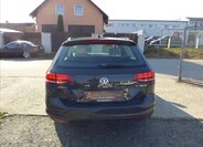Volkswagen Passat Kombi 1,6 l 88 kw