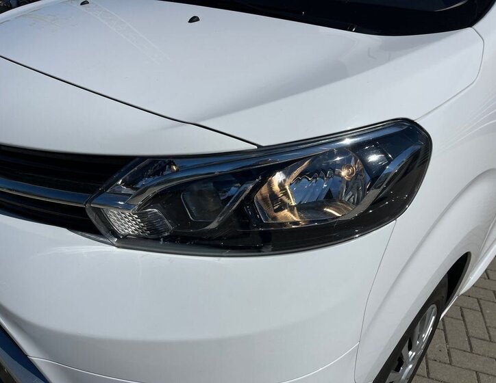 Toyota ProAce Verso VAN / Minibus 1,5 l 88 kw