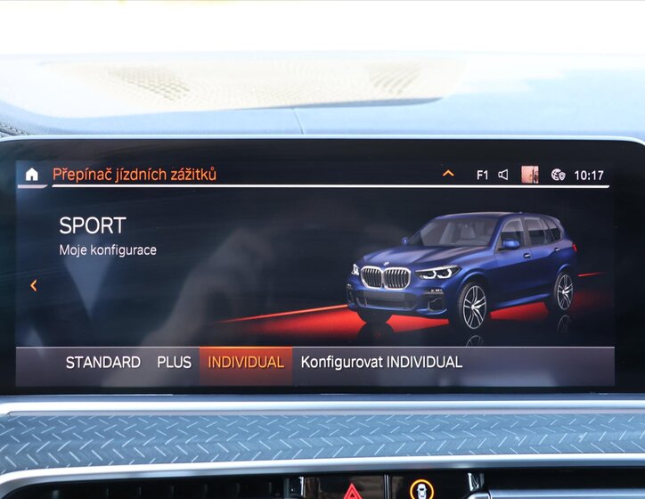 BMW X5 SUV / Terénní 3,0 l 250 kw