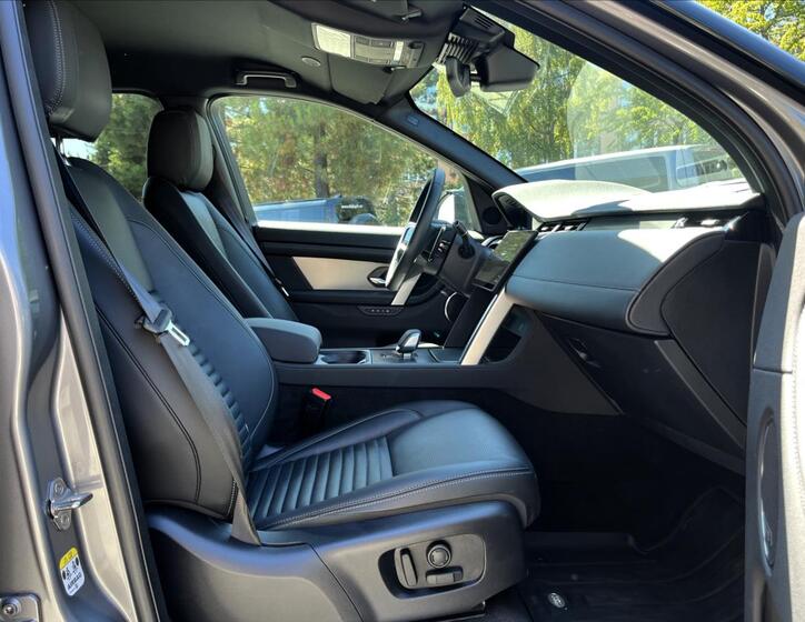 Land Rover Discovery Sport 33