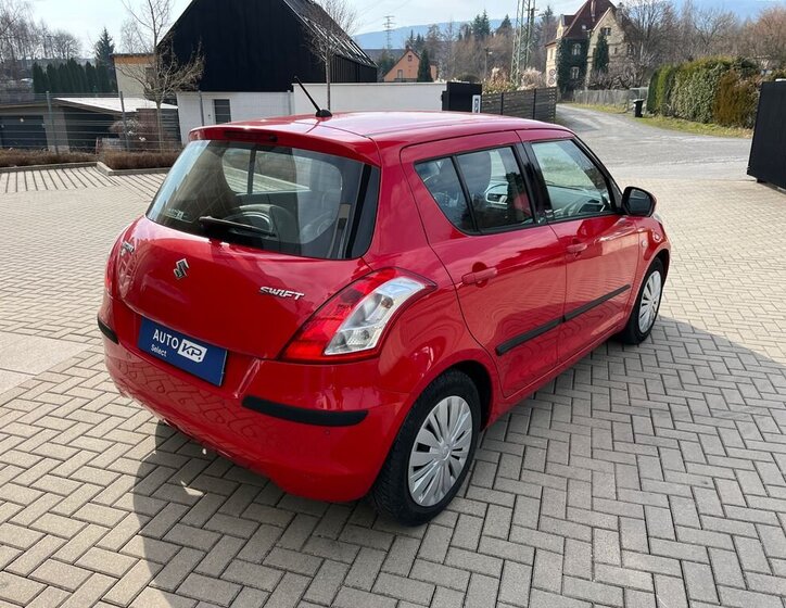 Suzuki Swift Hatchback 1,2 l 69 kw