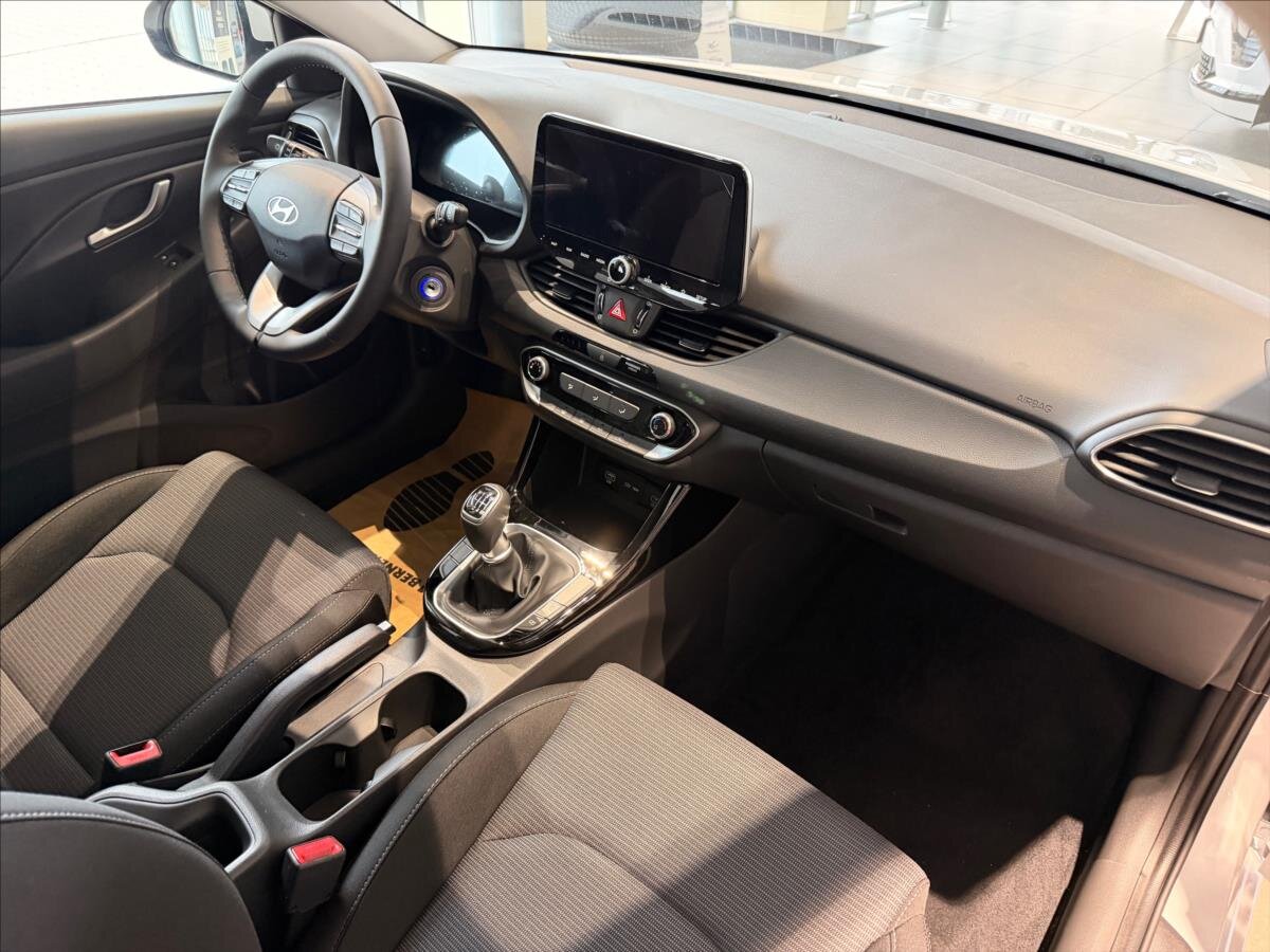 Hyundai i30 Hatchback 1,5 l 70 kw