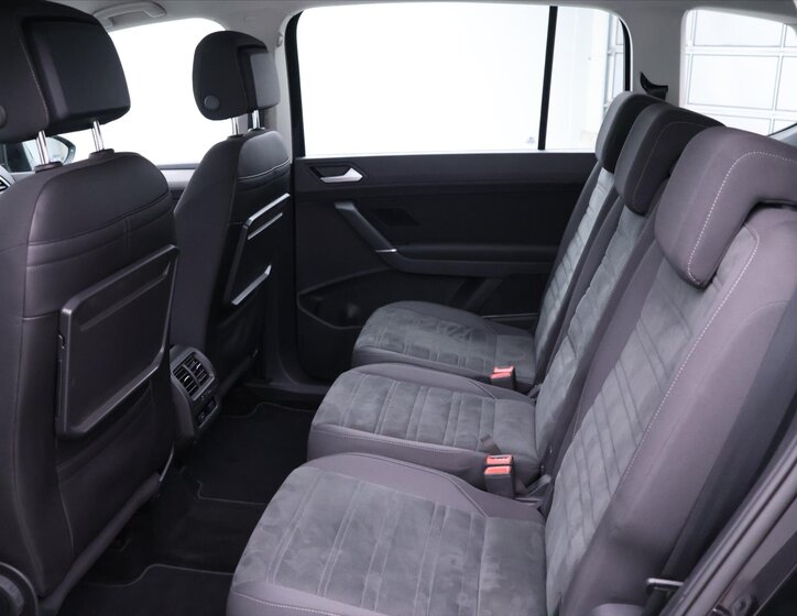 Volkswagen Touran MPV 2,0 l 110 kw