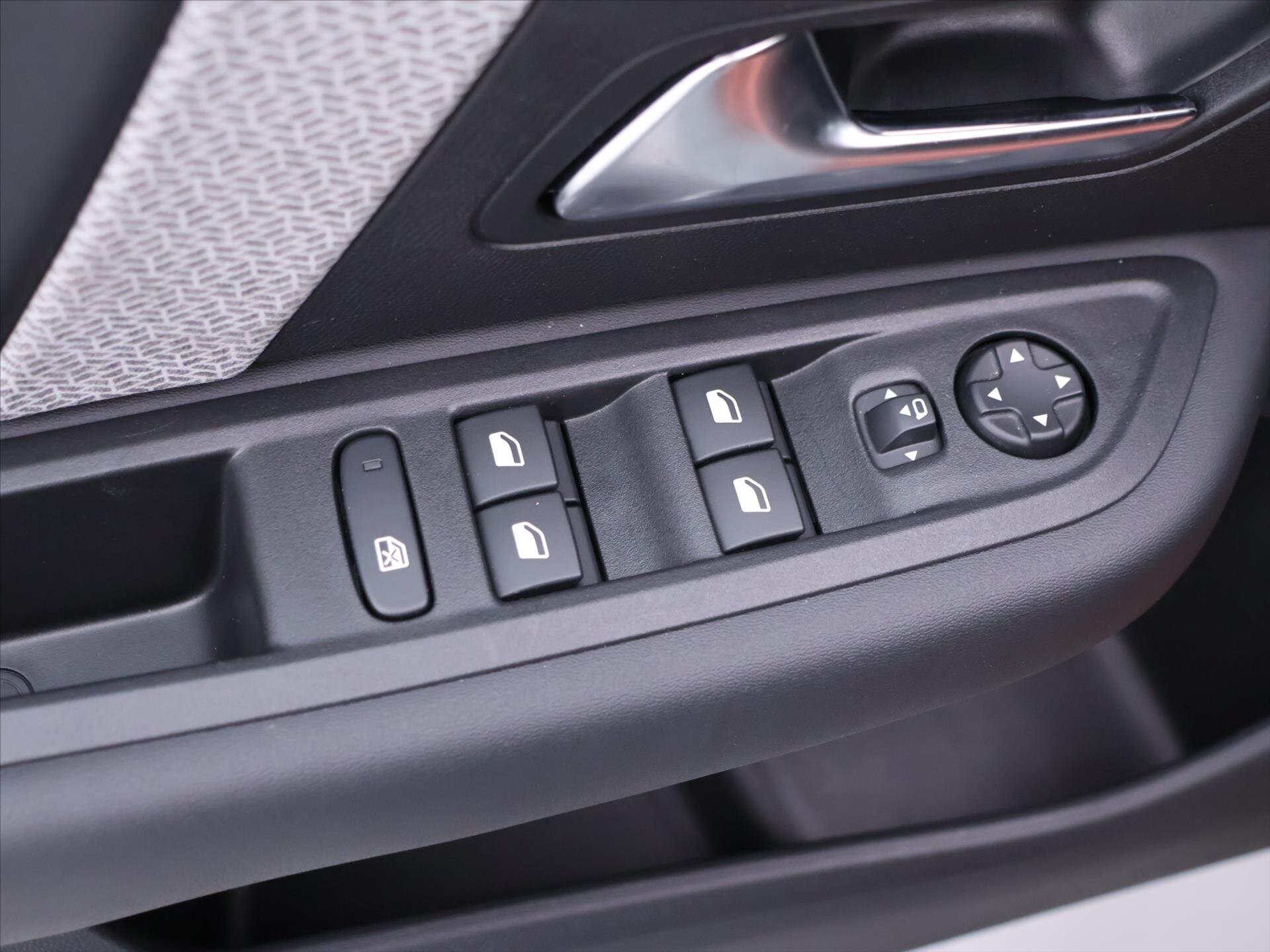 Citroën C4 Hatchback 1,2 l 96 kw