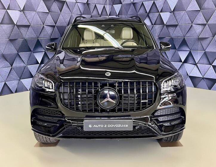 Mercedes-Benz GLS SUV / Terénní 4,0 l 360 kw