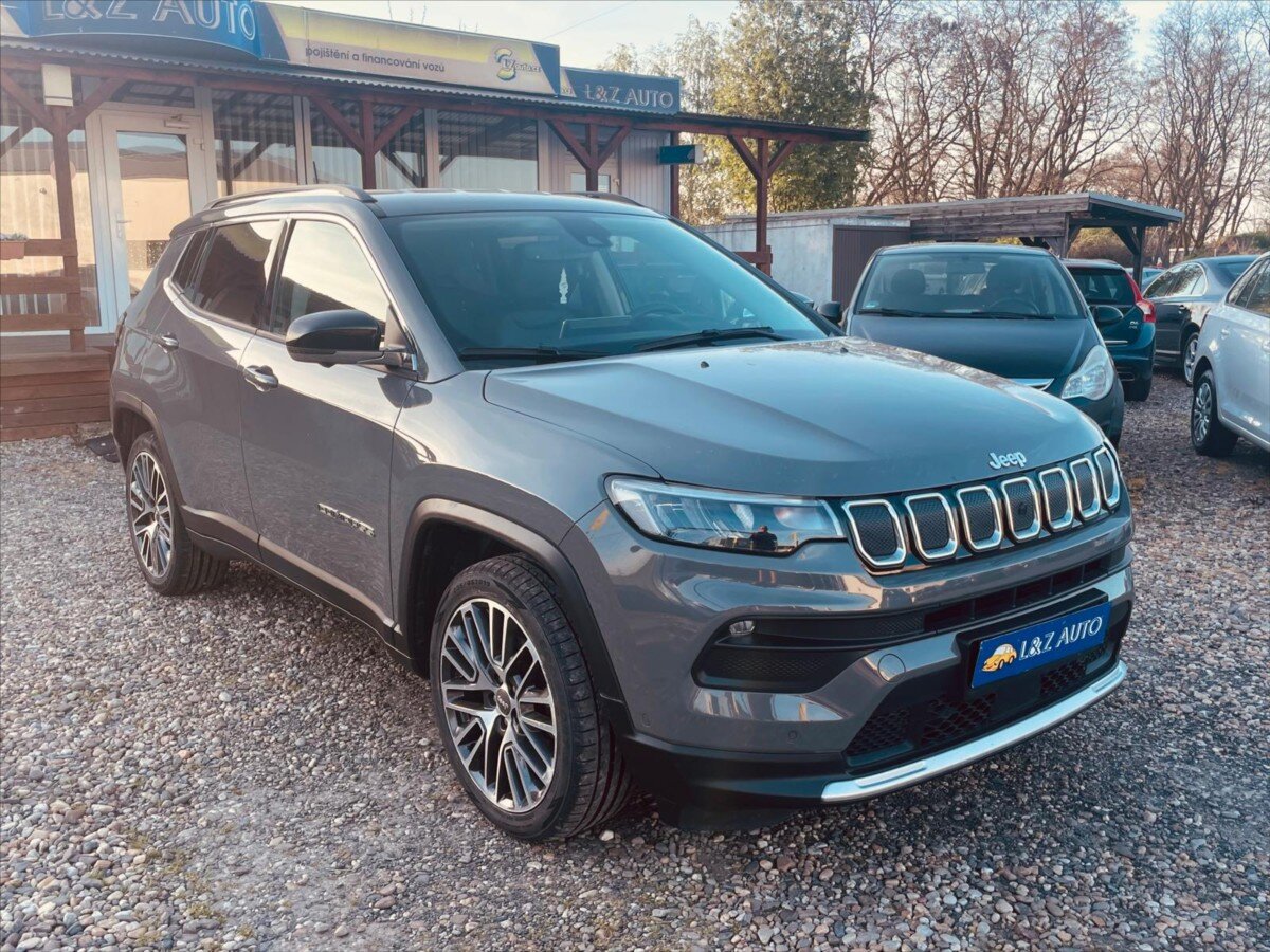 Jeep Compass SUV / Terénní 1,6 l 96 kw