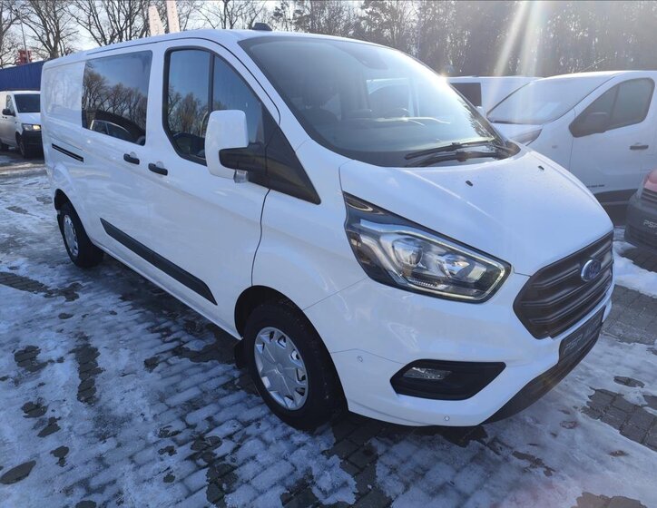 Ford Transit Custom Kombi 2,0 l 96 kw