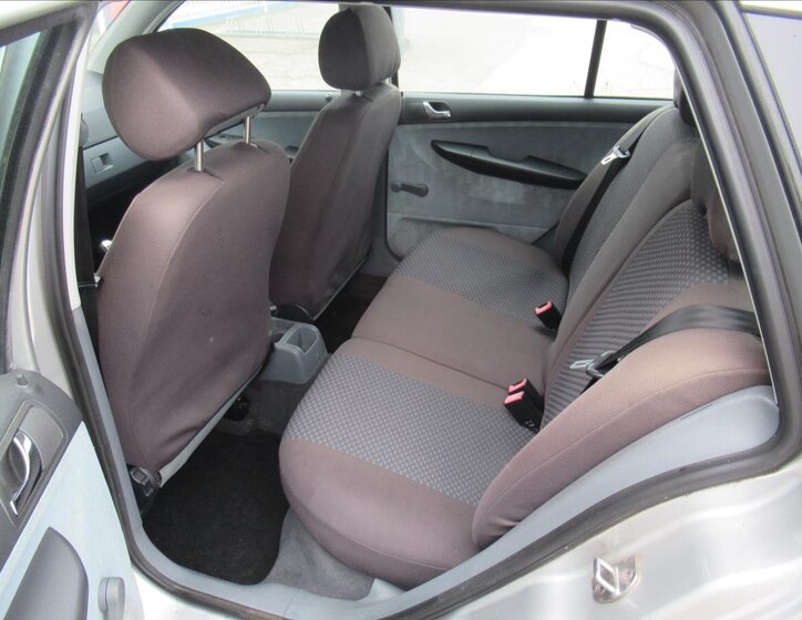 Škoda Fabia Kombi 1,4 l 50 kw