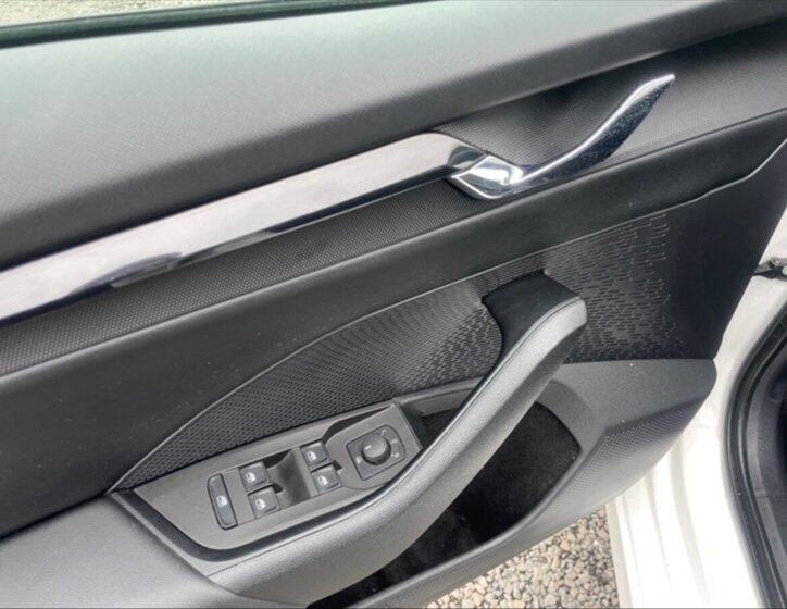 Škoda Octavia Kombi 2,0 l 85 kw