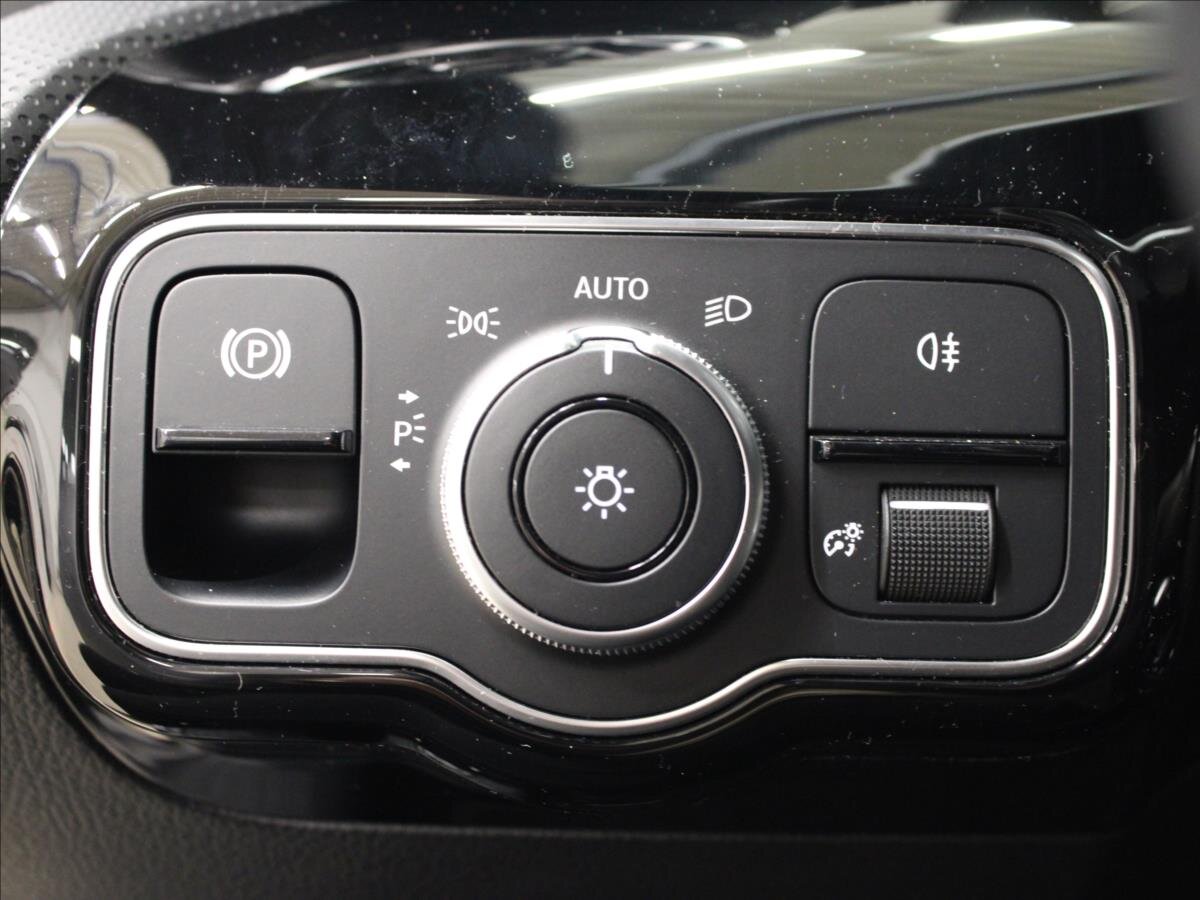 Mercedes-Benz CLA Kombi 2,0 l 140 kw