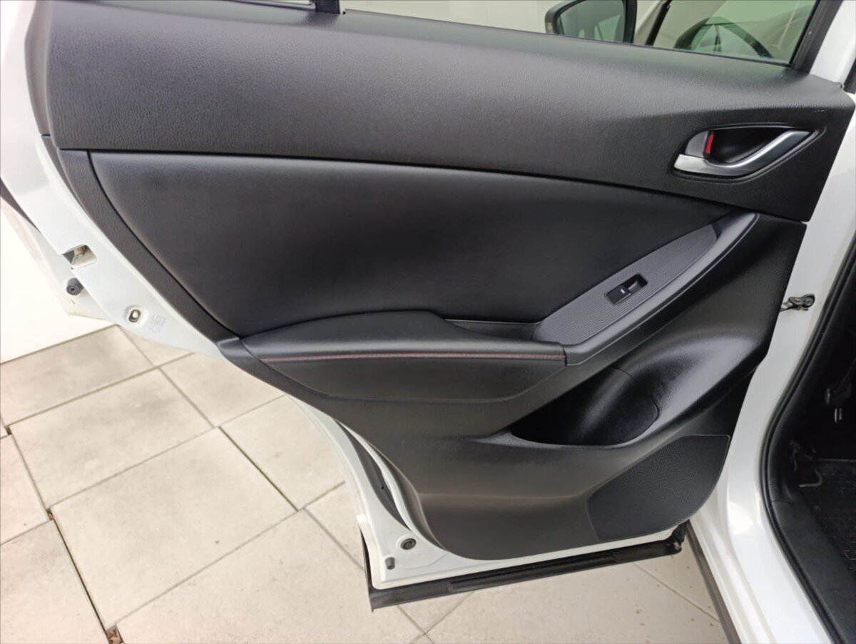 Mazda CX-5 SUV 2,2 l 129 kw