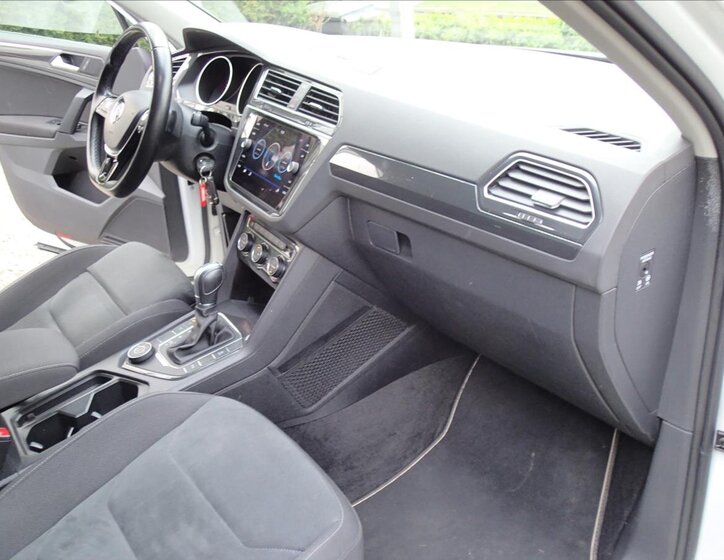 Volkswagen Tiguan SUV / Terénní 2,0 l 110 kw