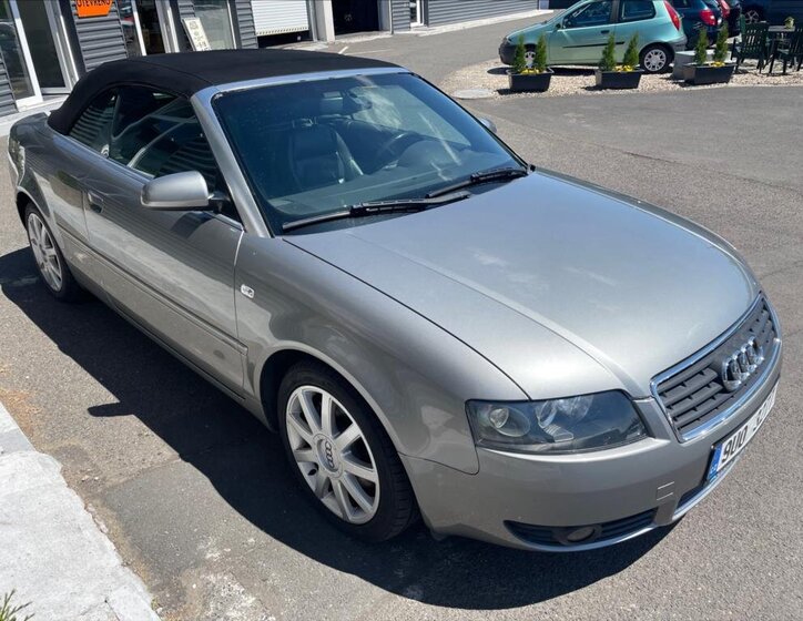 Audi A4 Kabriolet 2,5 l 120 kw