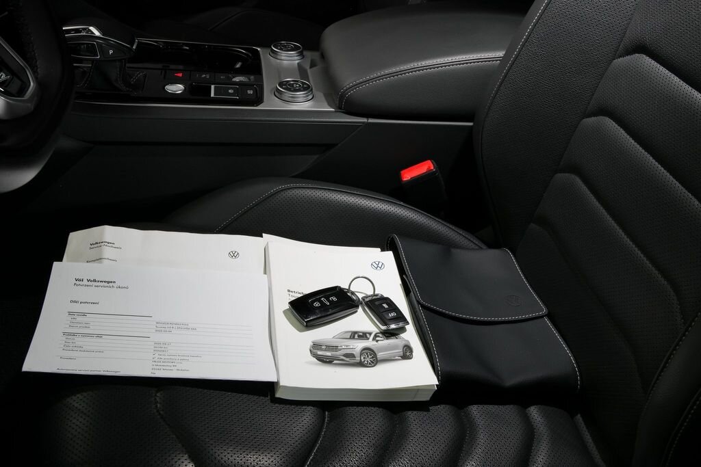 Volkswagen Touareg SUV / Terénní 3,0 l 210 kw