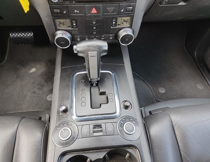 Volkswagen Touareg 17