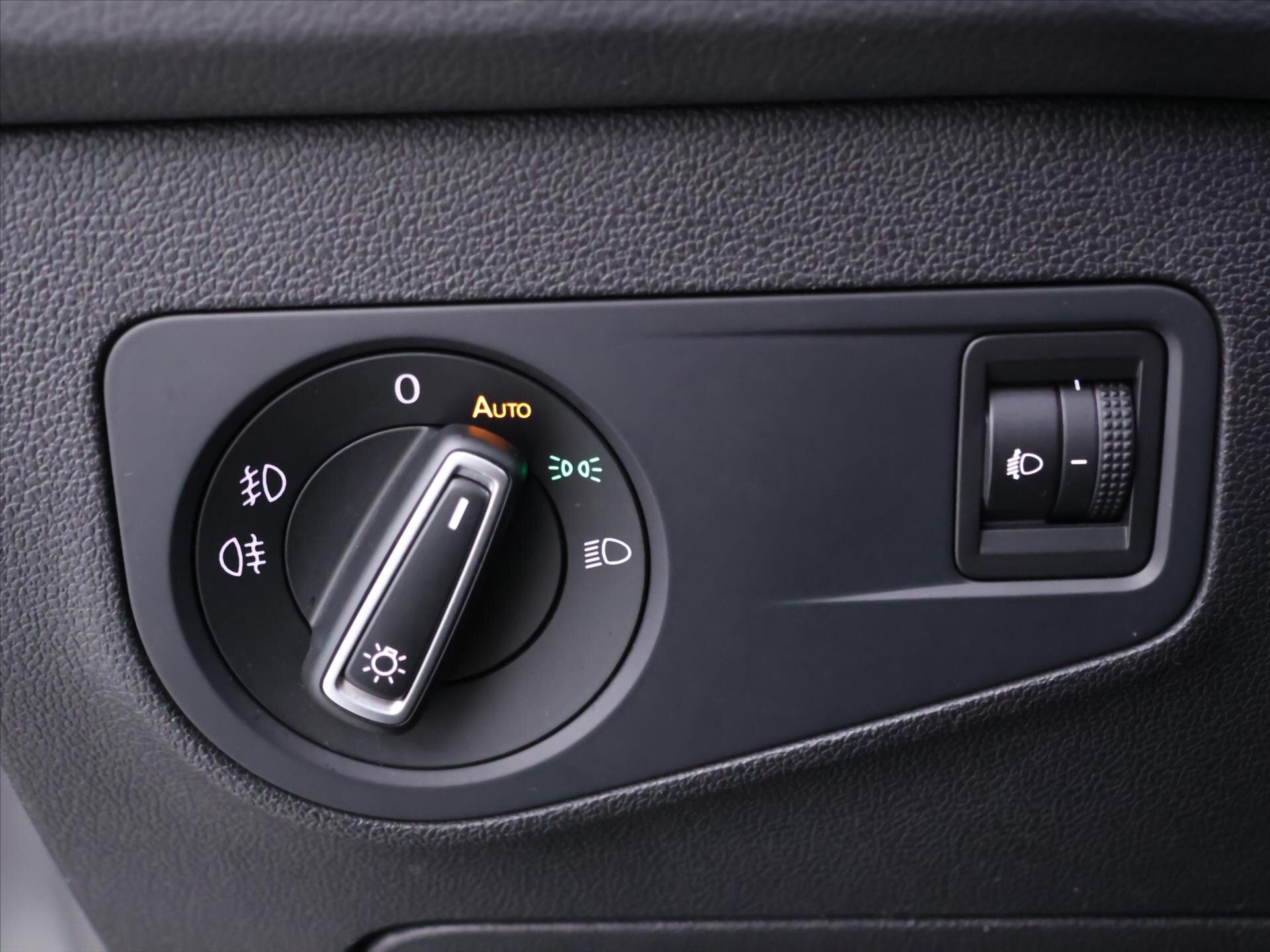 Volkswagen Tiguan SUV 1,4 l 110 kw