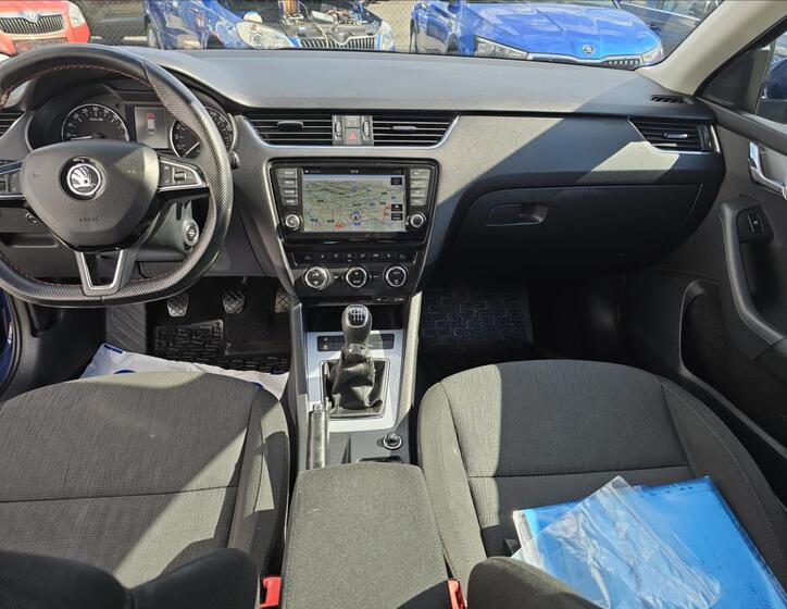 Škoda Octavia 25