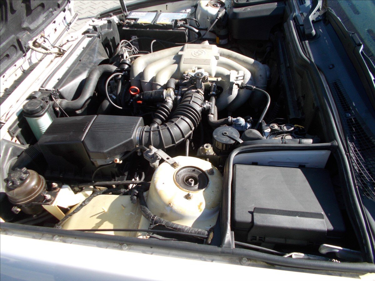 BMW Řada 5 Sedan / Limuzína 2,0 l 95 kw