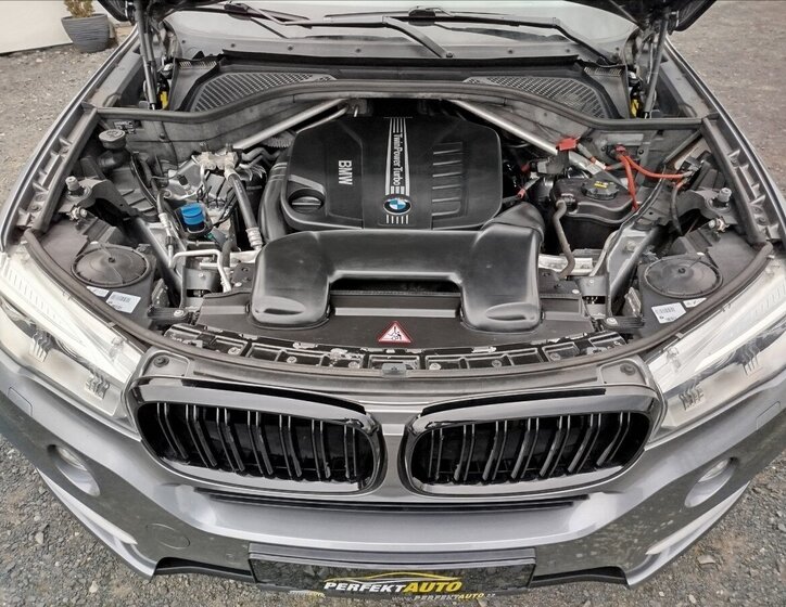 BMW X5 SUV / Terénní 3,0 l 190 kw
