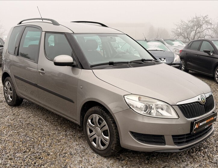 Škoda Roomster 3